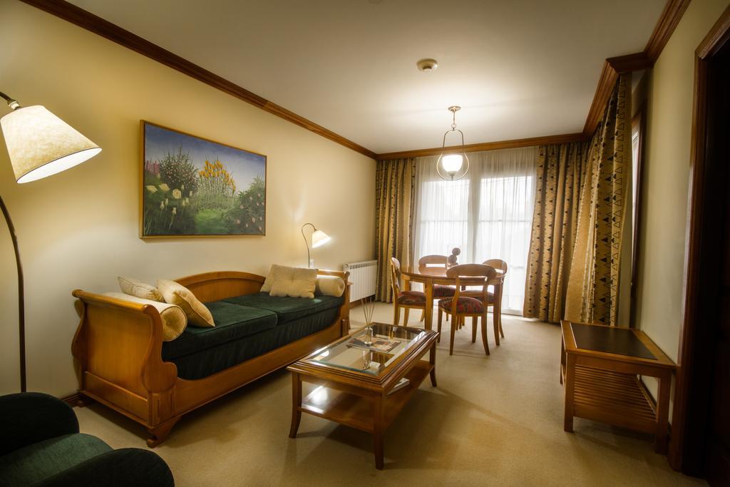 Hotel Kosten Aike El Calafate Exterior photo